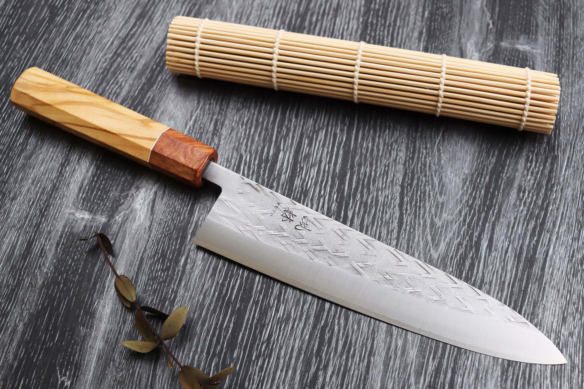 Couteau de chef Yuzo SLD 21 cm